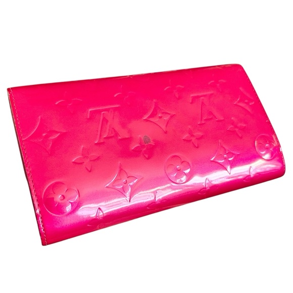 Louis Vuitton Hot Pink Vernis Leather International Wallet with Dust Bag & Box - Picture 15 of 15